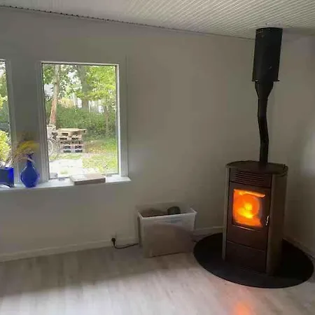 Semesterbostad Lovely Near Lammefjorden